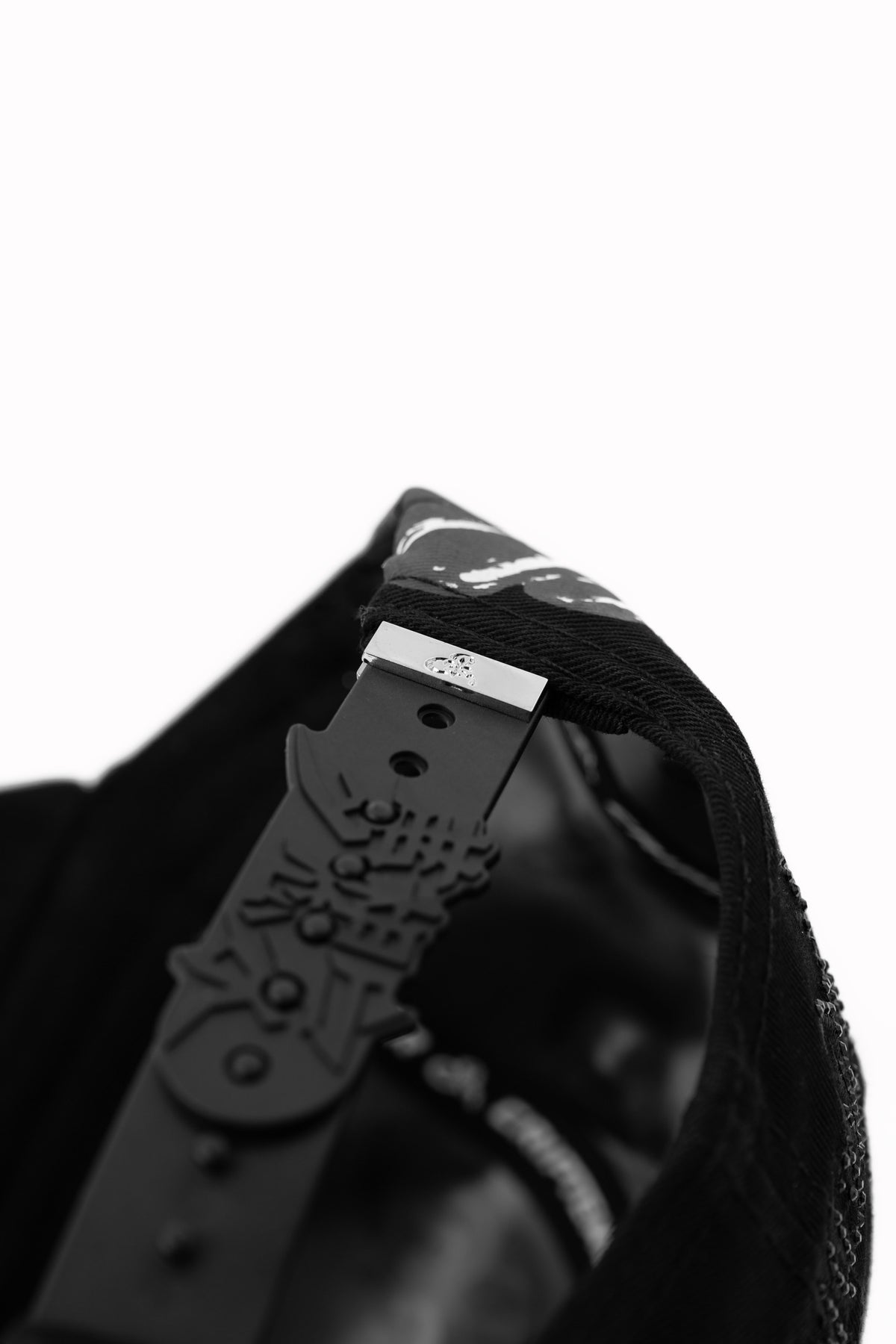 DTD BLACK